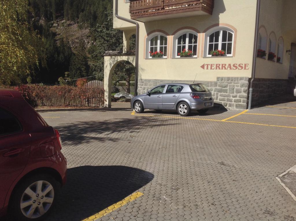 Gasthof Bundschen Sarentino ภายนอก รูปภาพ